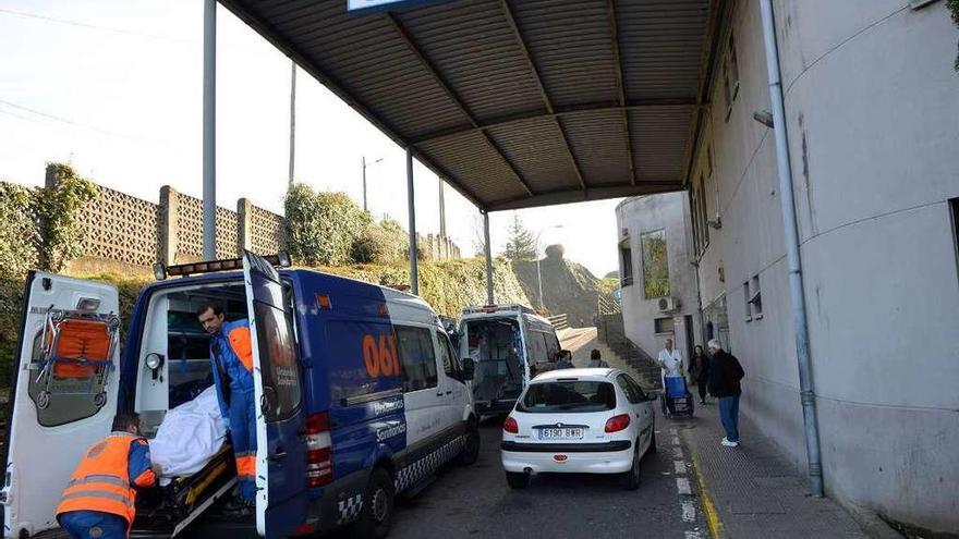 Imagen de la entrada al servicio de Urgencias de hospital de Montecelo. // Gustavo Santos