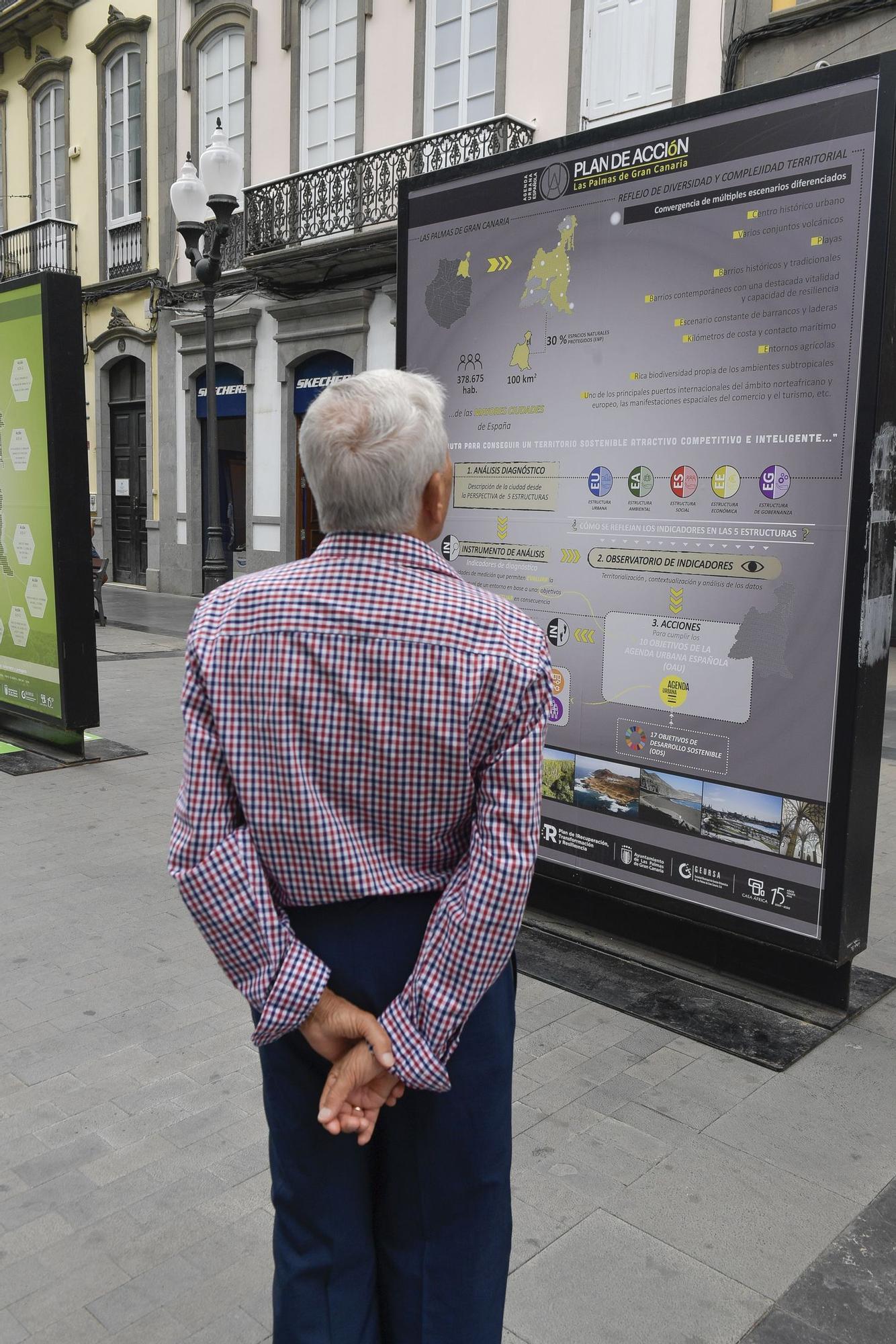 Carteles publicitarios de actos en Triana (julio '22)