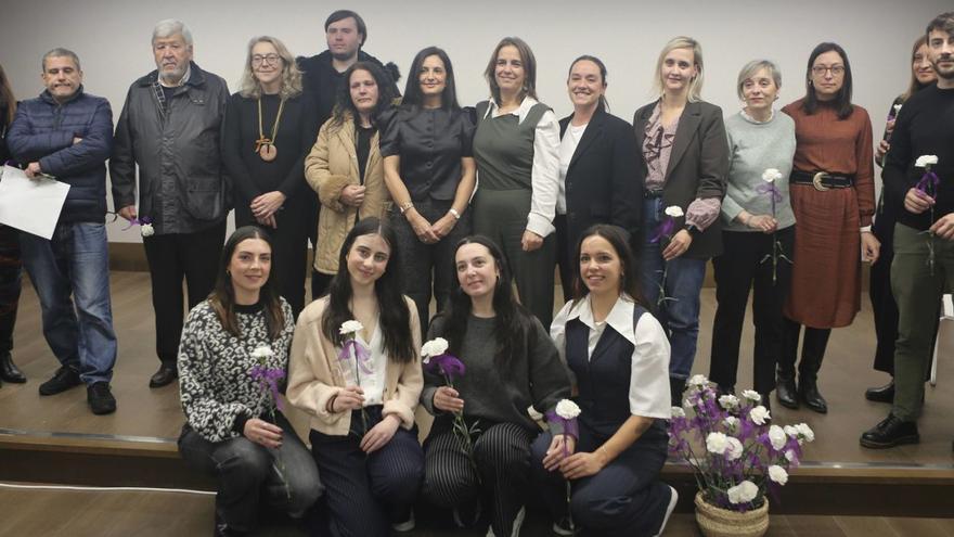 Marta Sixto y el recuerdo de Mariló Bueno ponen fin a los actos del 25-N | BERNABÉ/ÁNGEL ABELEDO