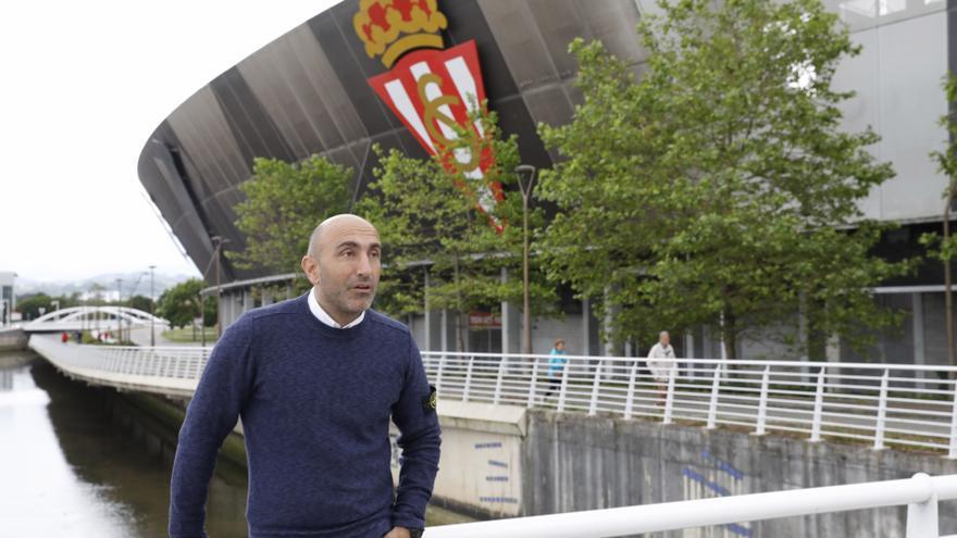 Unipes reconoce a dos grandes leyendas del Sporting de Gijón: Abelardo y Ferrero