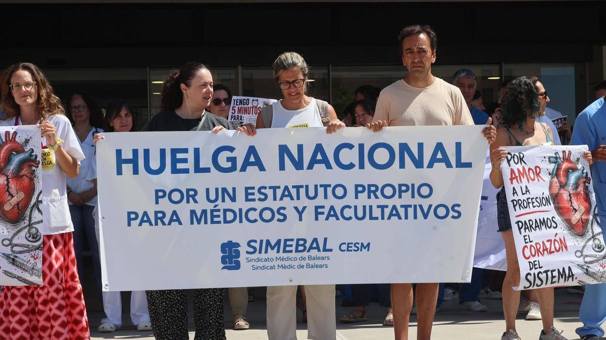 Jornada de huelga médica este martes16 de junio en Ibiza.