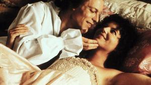 Muere Richard Chamberlain, el famoso cura de El pájaro espino