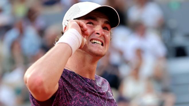 ¡Fonsecazo en París! Remontada para la historia a un eterno Djokovic