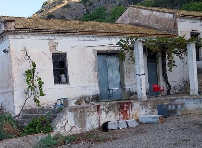 El padre de la niña fallecida en Alzira (Valencia): "El pilar aplastó a mis hijos, fue horrible, no parecía real; esto no se puede superar"