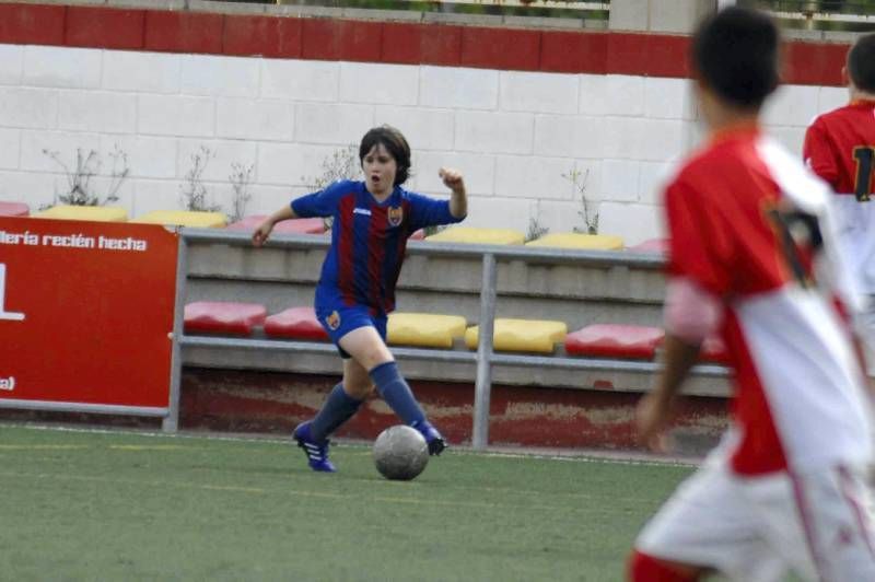 FÚTBOL: Hernán Cortés - Oliver (2º Infantil grupo 2)