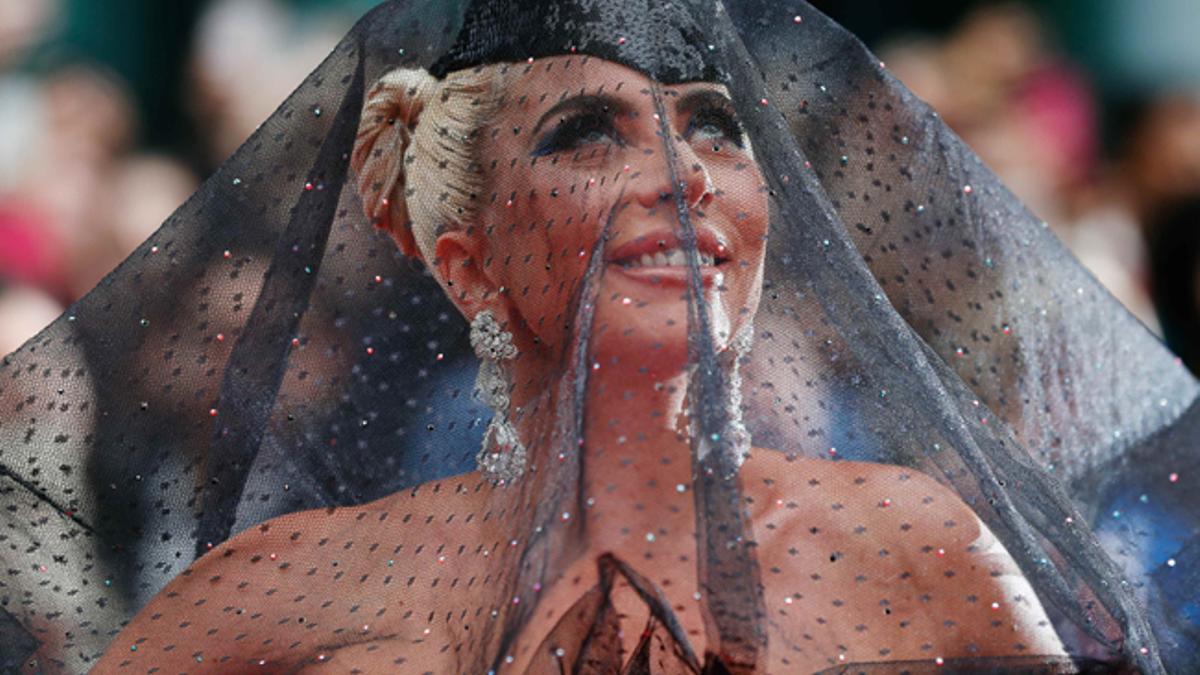 El llamativo accesorio de Lady Gaga