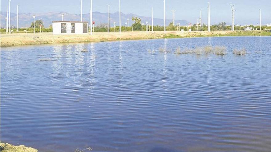 Extraerán el agua de la obra de la piscina para evitar mosquitos