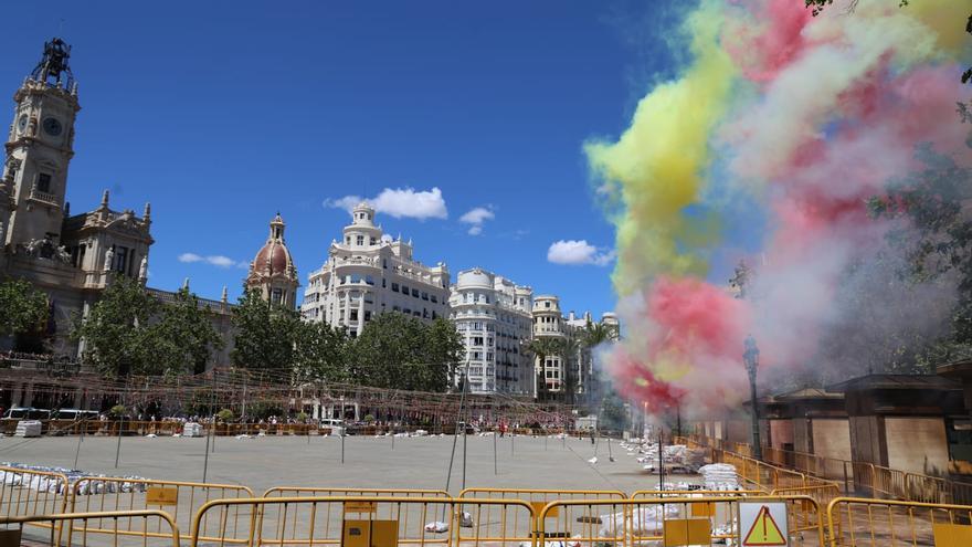 La &quot;catedral de la pólvora&quot; vuelve a vibrar por el Día de la Madre
