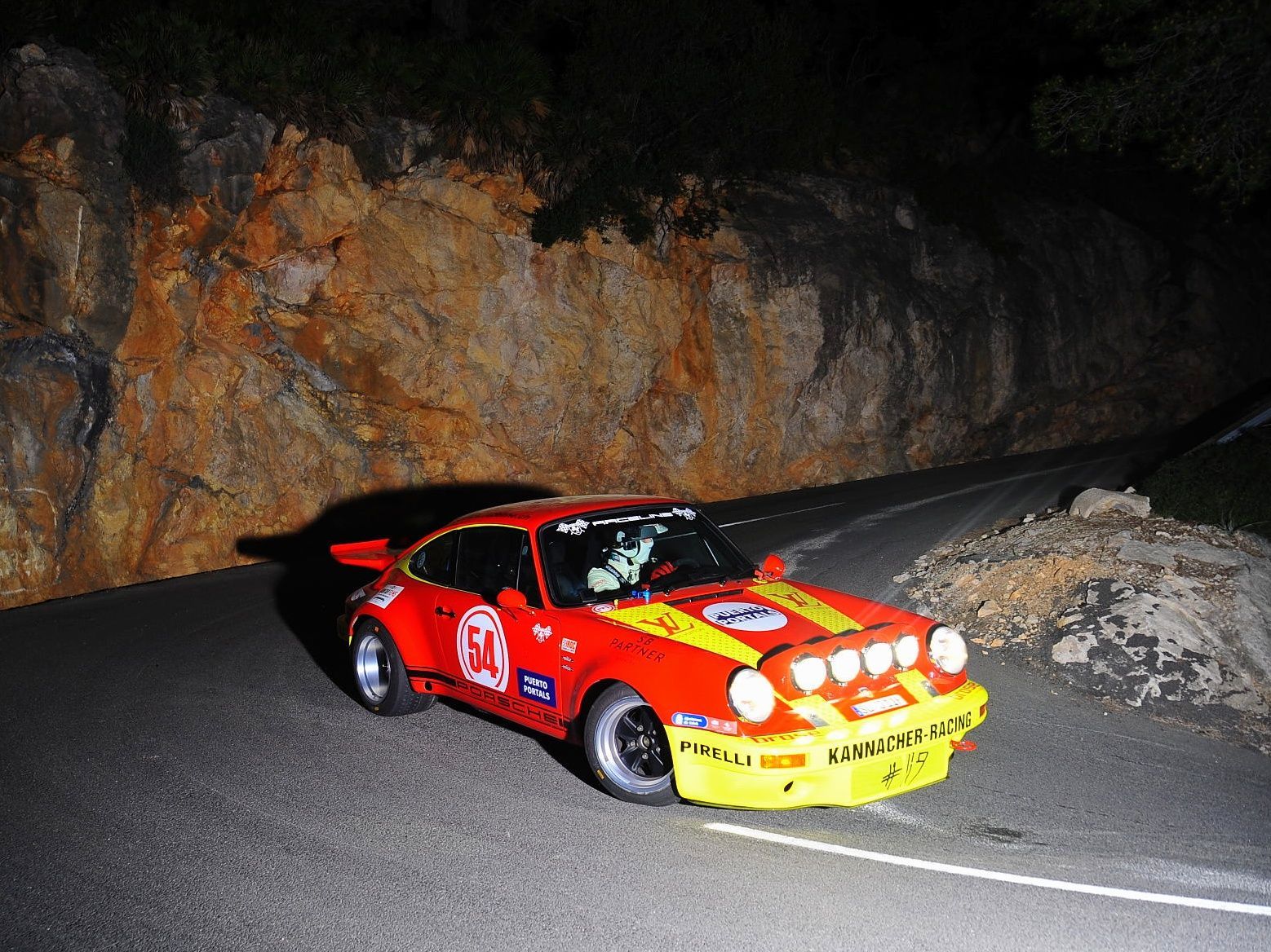 El alemán Feustel gana el XVII Rally Clásico Isla de Mallorca