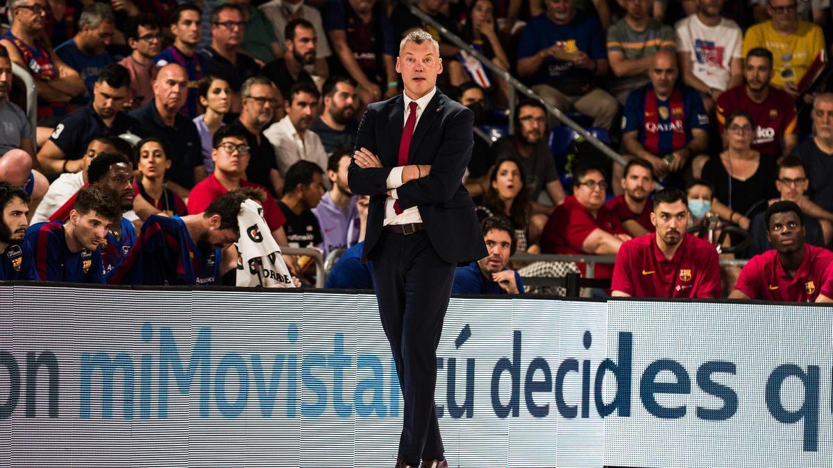 Sarunas Jasikevicius, Head coach of FC Barcelona gestures during the ACB Liga Endesa Finals Playoff Game 2 match between FC Barcelona and Real Madrid at Palau Blaugrana on June 15, 2022 in Barcelona, Spain.