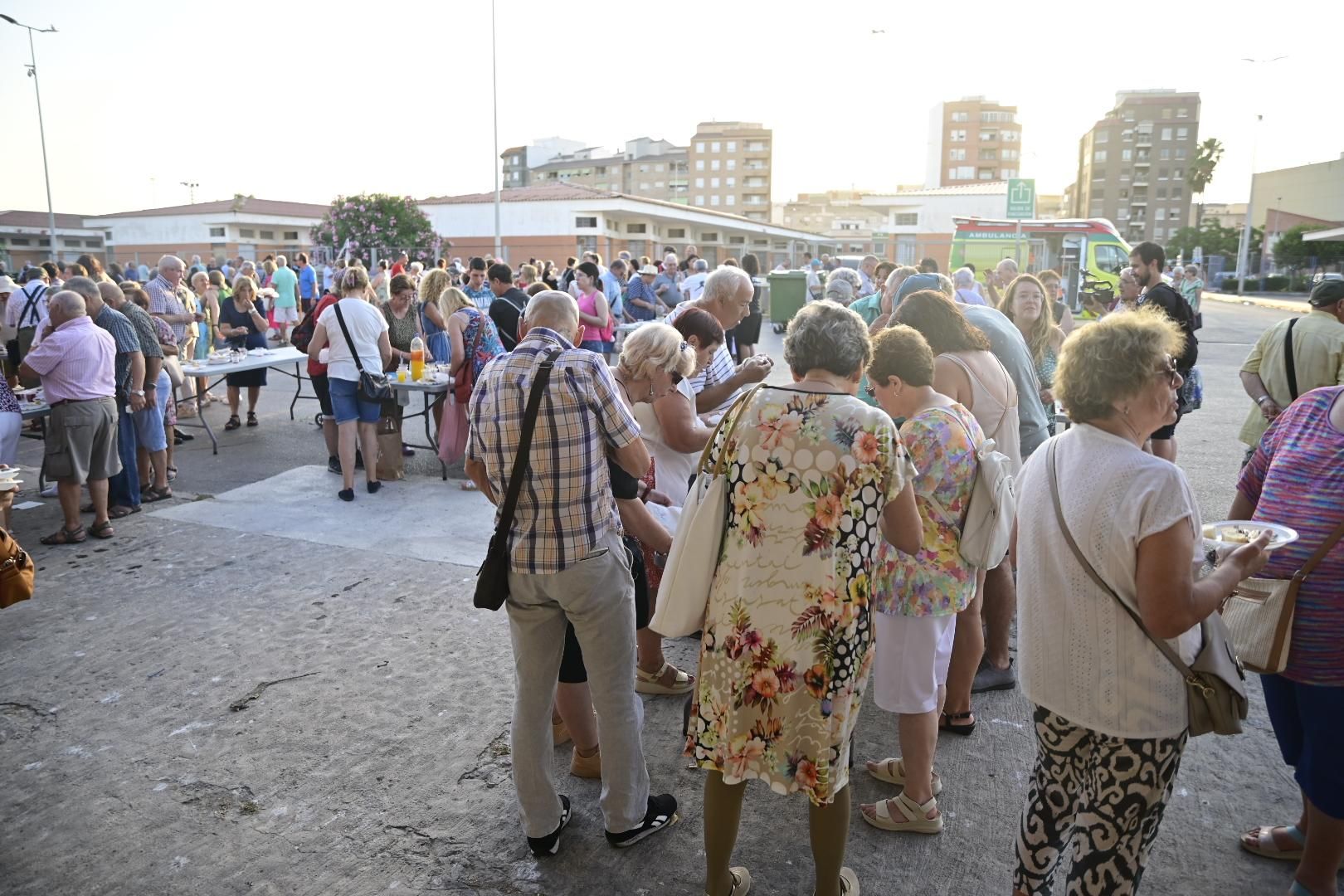 Galería | Torrà de sardinas en el Grau en Sant Pere