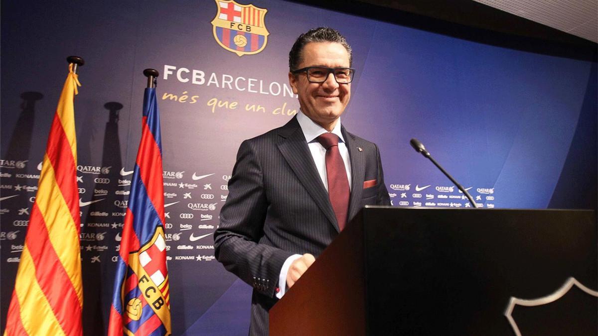 El portavoz del FC Barcelona, Josep Vives, en su comparecencia en el Palau Blaugrana