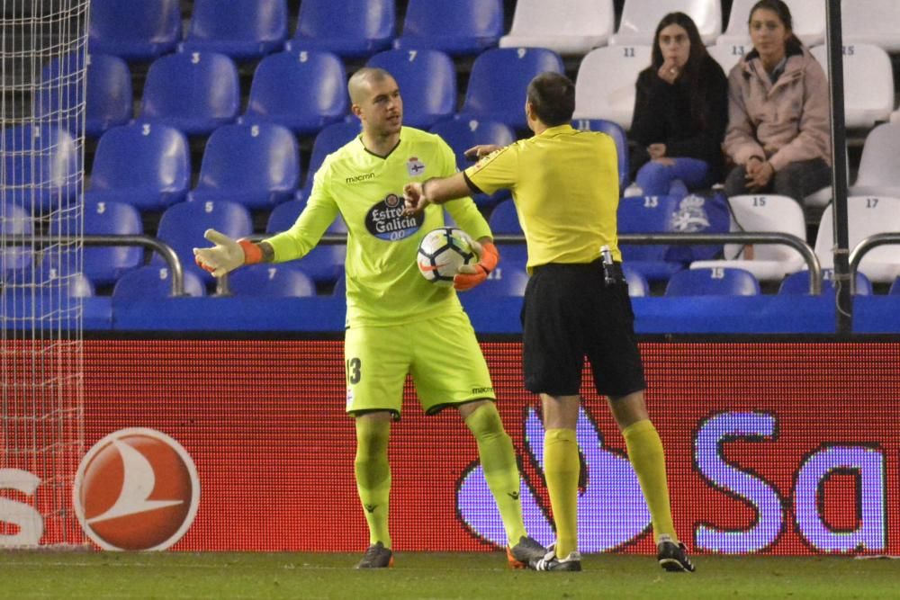 El Dépor se impone 3-2 al Málaga