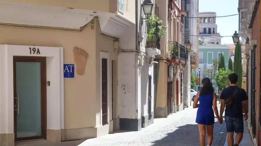 Vídeo | Los apartamentos turísticos crecen un 40% en Badajoz en el último año y ya se alcanzan las 49 licencias