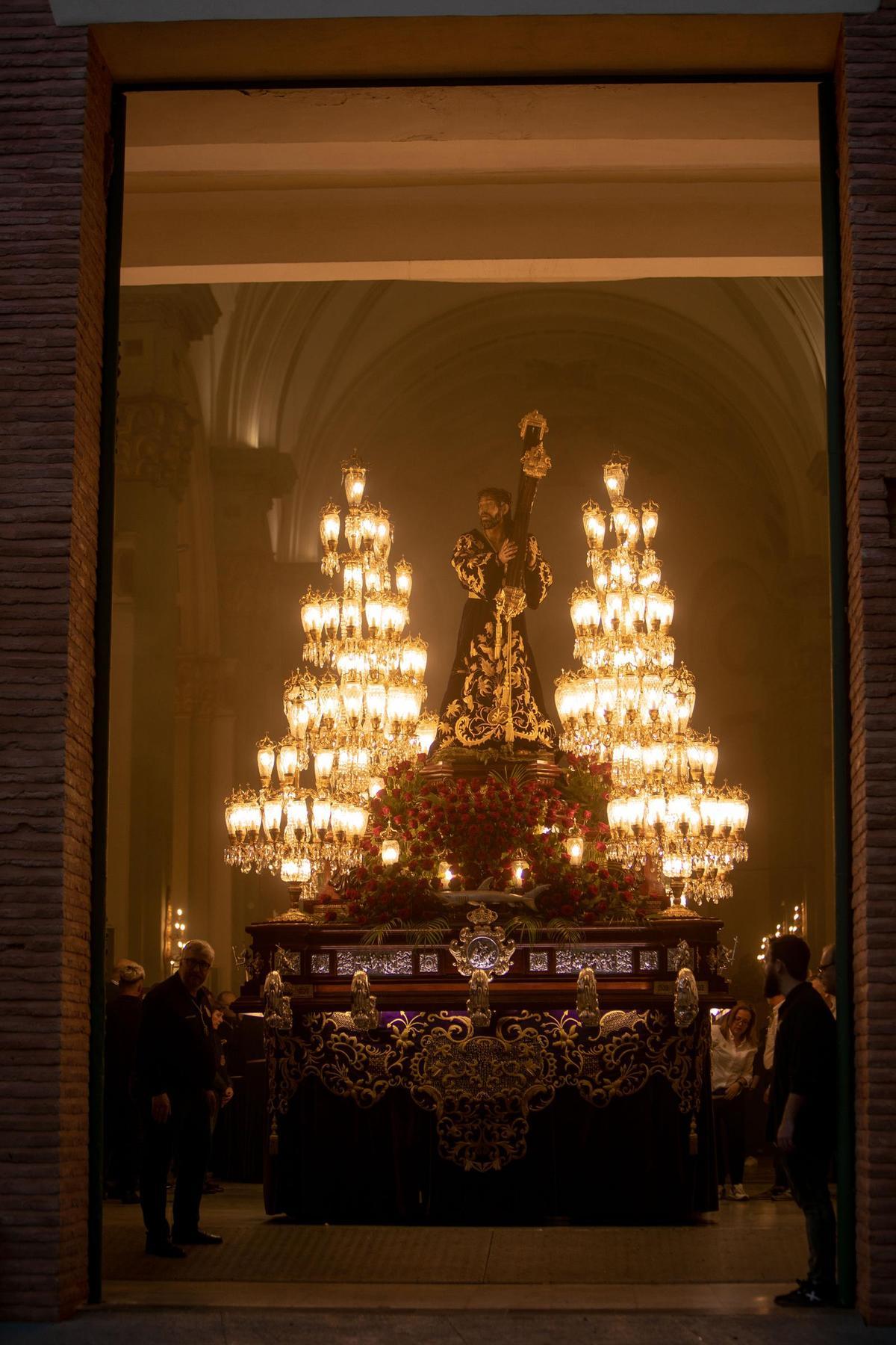 Las imágenes de la procesión del Santo Entierro de Cristo en Cartagena ...
