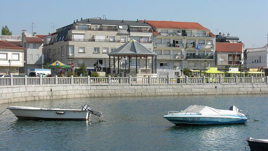 Este pueblo gallego a pie de playa busca vecinos: hay trabajo y tiene alquileres desde 400€