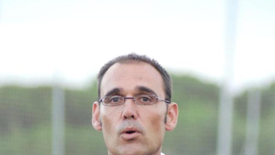 Robert Vila entrenador del Cassà.