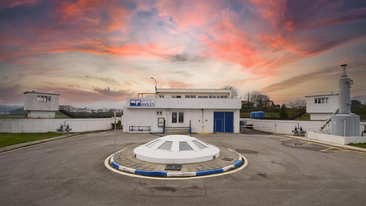 Estación de Tratamiento de Agua Potable (ETAP) de La Lleda, desde la que se suministra el agua a la ciudad de Avilés.