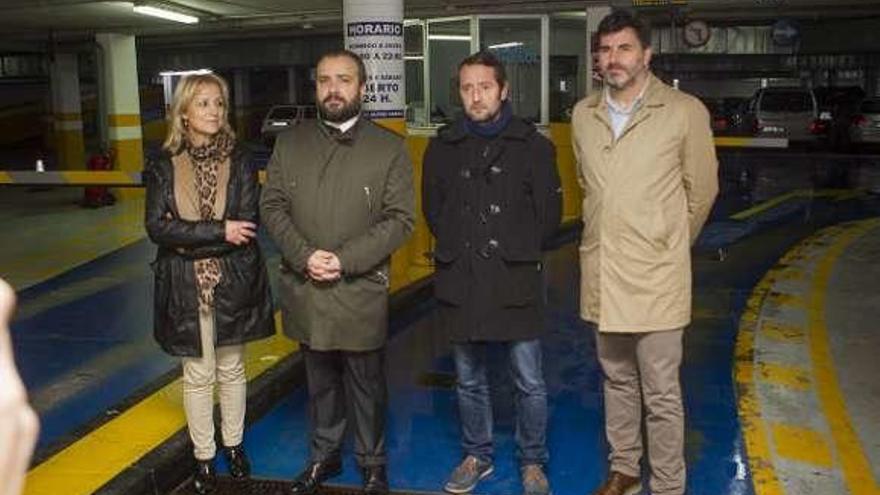 Sánchez, Cuíña, Fernández y Casares, ayer, en el recinto Aldea Grande. // Bernabé/Ana Agra