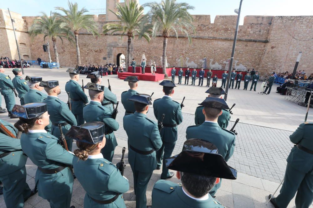 Santa Pola homenajea a la Guardia Civil