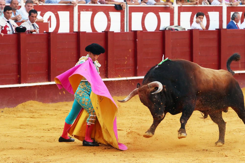 Toros | Segunda de abono de la Feria 2017