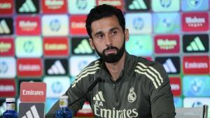 Álvaro Arbeloa, entrenador del Real Madrid, en rueda de prensa.