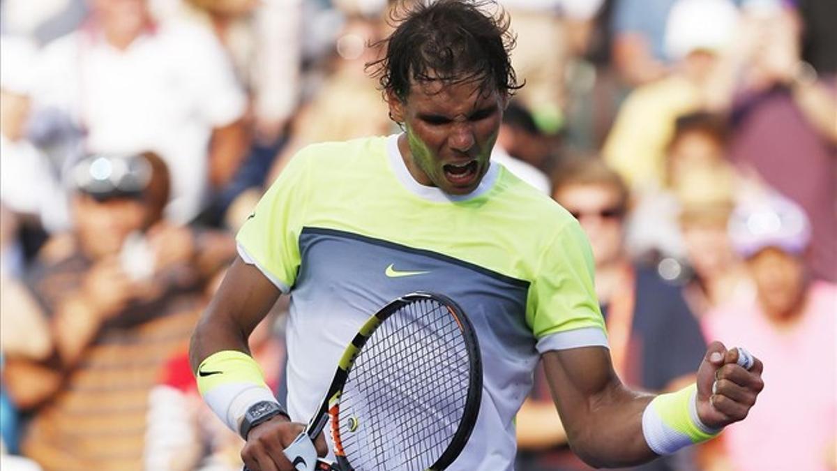 Rafael Nadal celebra el pase a tercera ronda en el Masters 1.000 de Miami tras derrotar a Nicolás Almagro.