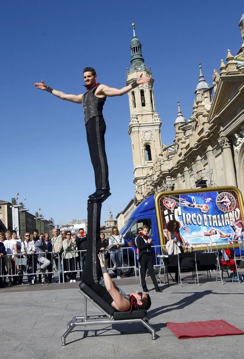 Presentación del Circo Italiano en la Plaza del PIlar