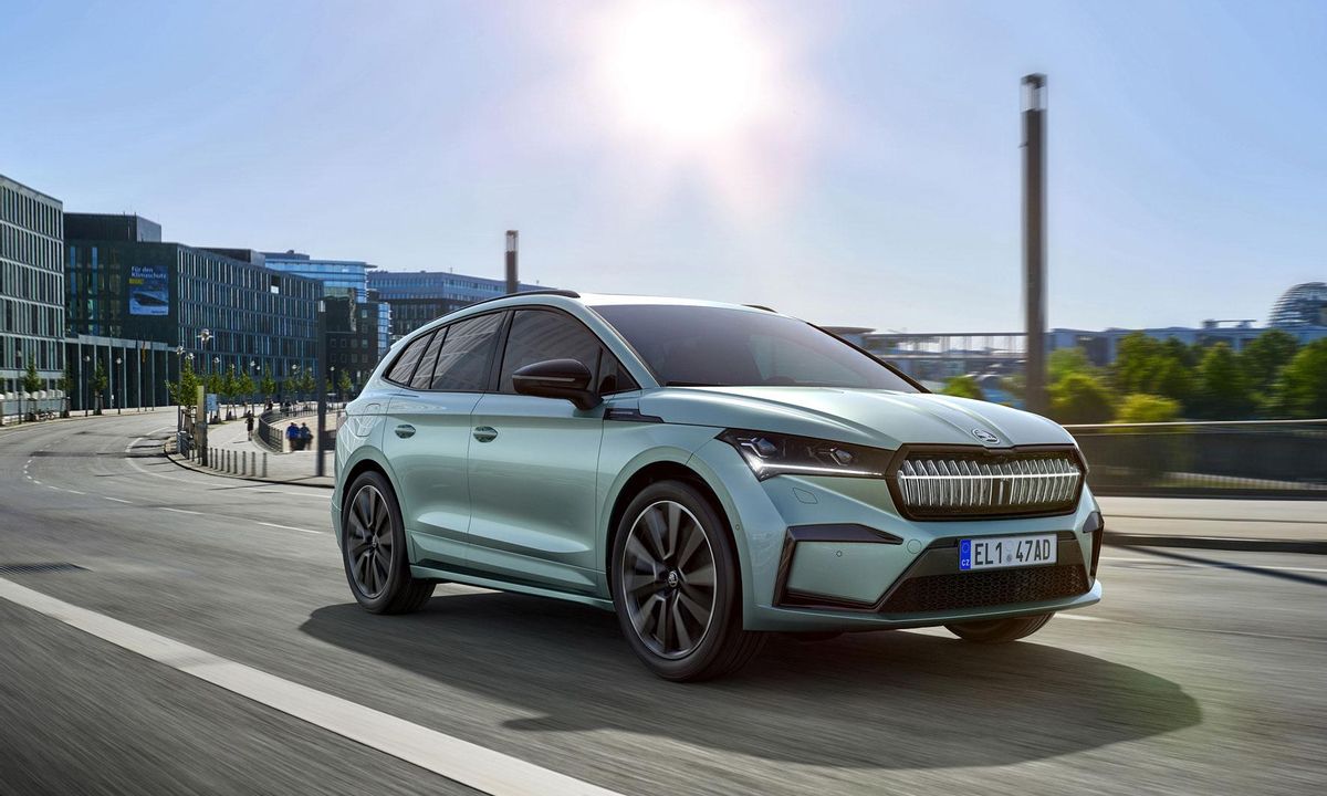 El nuevo Škoda Enyaq iV, es el primer coche 100% eléctrico de la firma checa