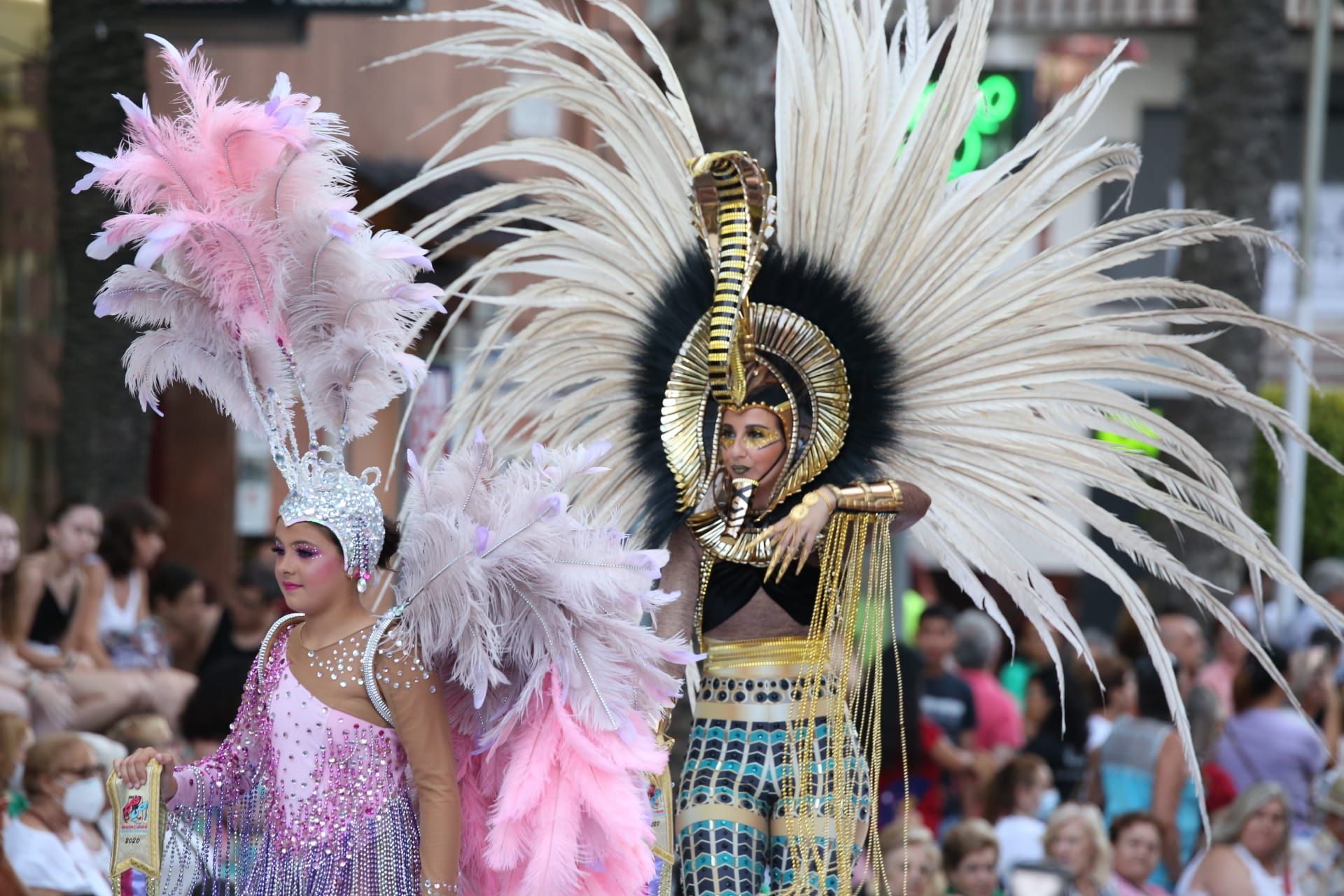 Desfile Folclórico Internacional de las Hogueras de Alicante 2022