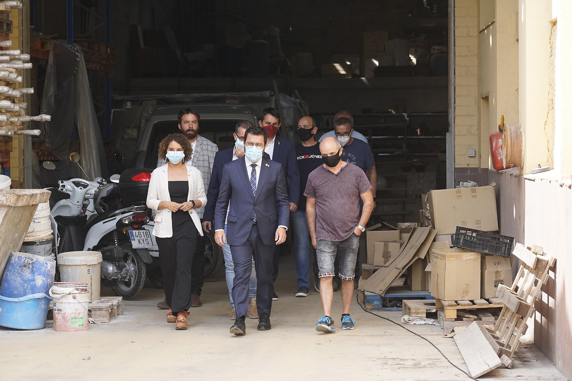 Pere Aragonès visita la zona afectada per la pedregada a La Bisbal