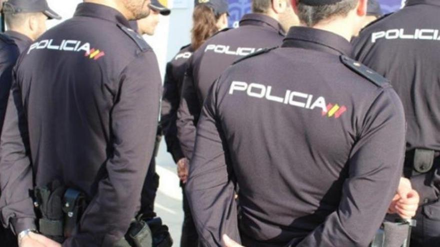 Detenida una mujer por meterse de madrugada en la casa de su expareja borracha y en actitud agresiva