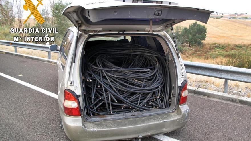 Detenido un vecino de Sevilla por robar 2.300 kilos de cable de cobre en Olivenza