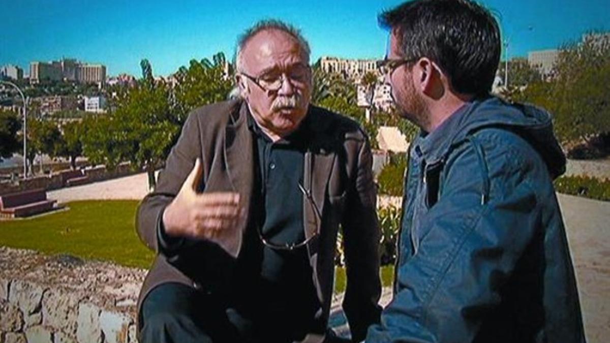 Josep Lluís Carod-Rovira y Jordi Évole, en un momento de la entrevista del  programa 'Salvados'.