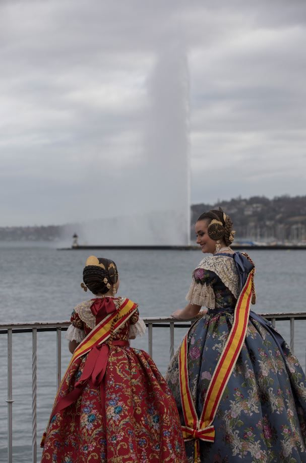 El viaje de las falleras mayores de València a Suiza y la ONU