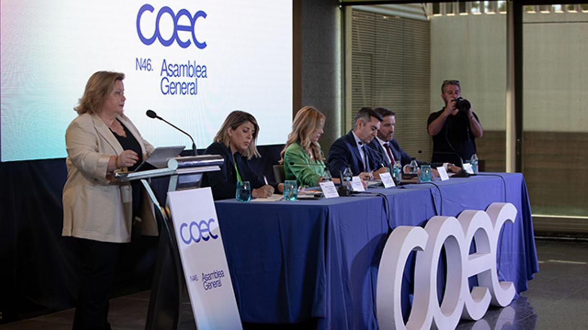 La presidenta de COEC, Ana Correa, durante su intervención en la 46 Asamblea General de la patronal
