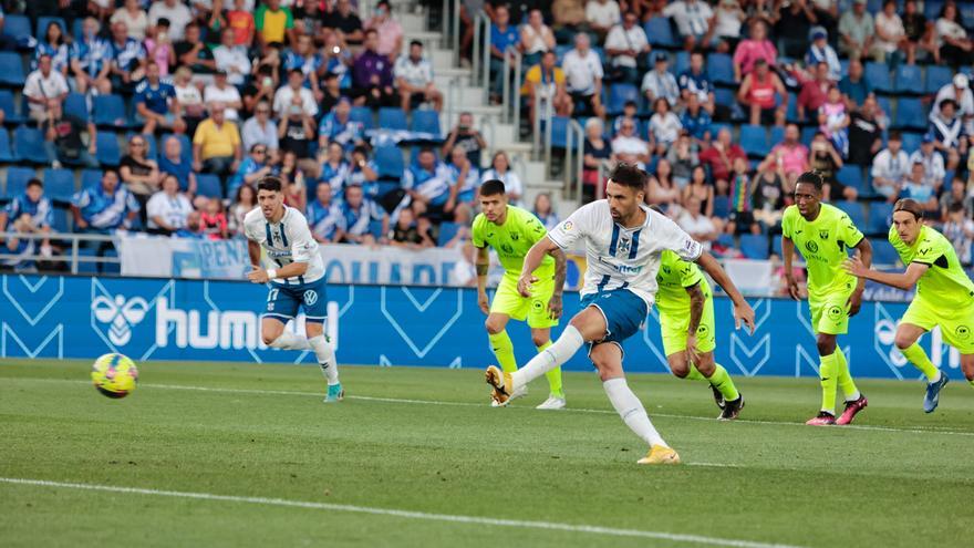 Gallego, en el penalti del triunfo ante el Leganés.