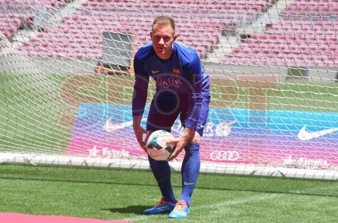 Las imágenes de la presentación de Ter Stegen