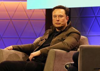 Elon Musk reduce su participación en Tesla y paga 11.000 millones en impuestos