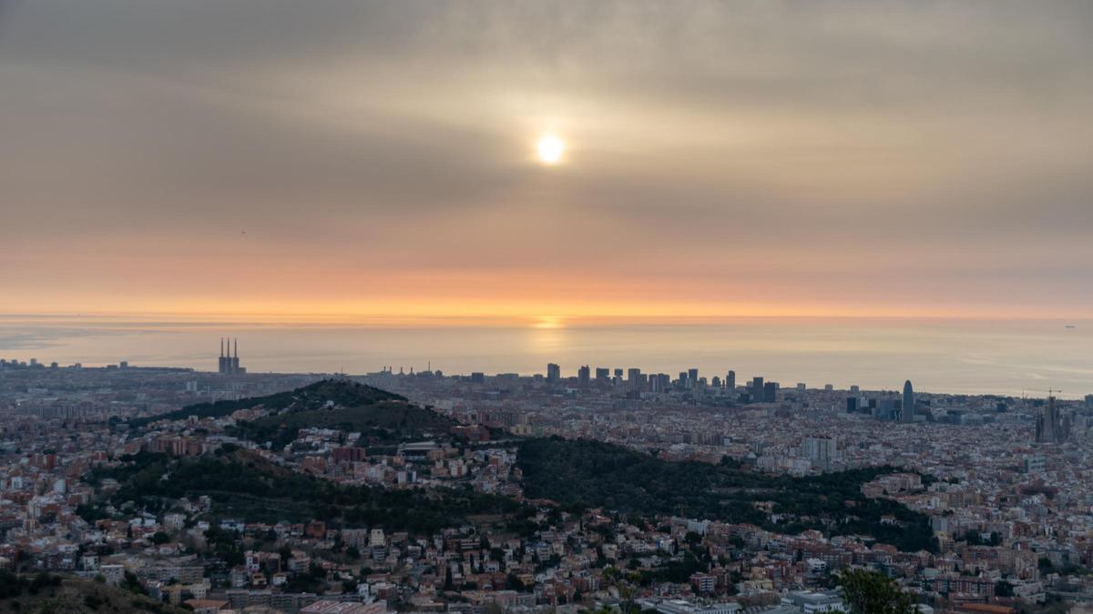 Con un ambiente algo turbio ha empezado el día en Barcelona el 19 de marzo del 2024