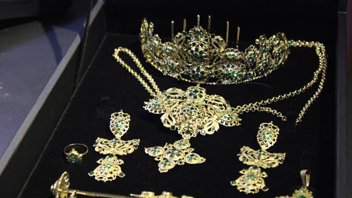 Joyas de la tienda Orfebres Peris Roca.