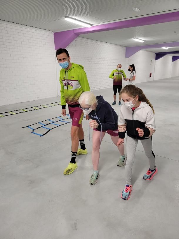 Con Susana Rodríguez Gacio  y Celso Comesaña, durante  un entrenamiento.  