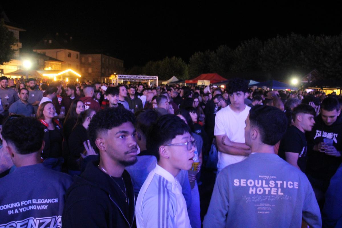 GALERÍA | Sanabria vive una noche mágica durante la concentración de motos