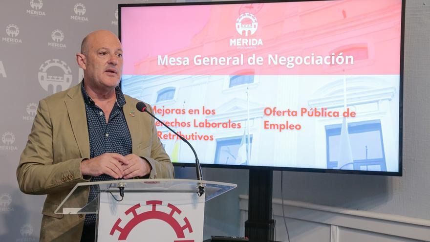 El Ayuntamiento de Mérida aprueba una subida salarial del 2,5%  para el personal municipal