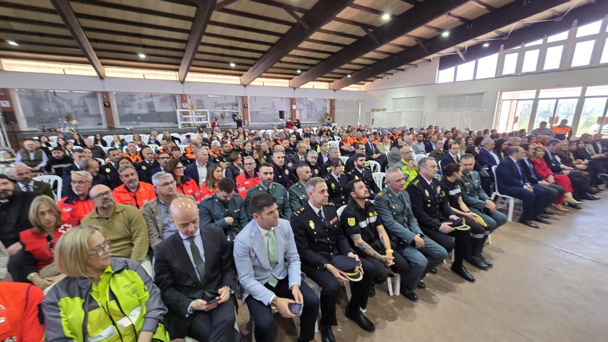 Adamuz homenajea a los héroes de la tragedia