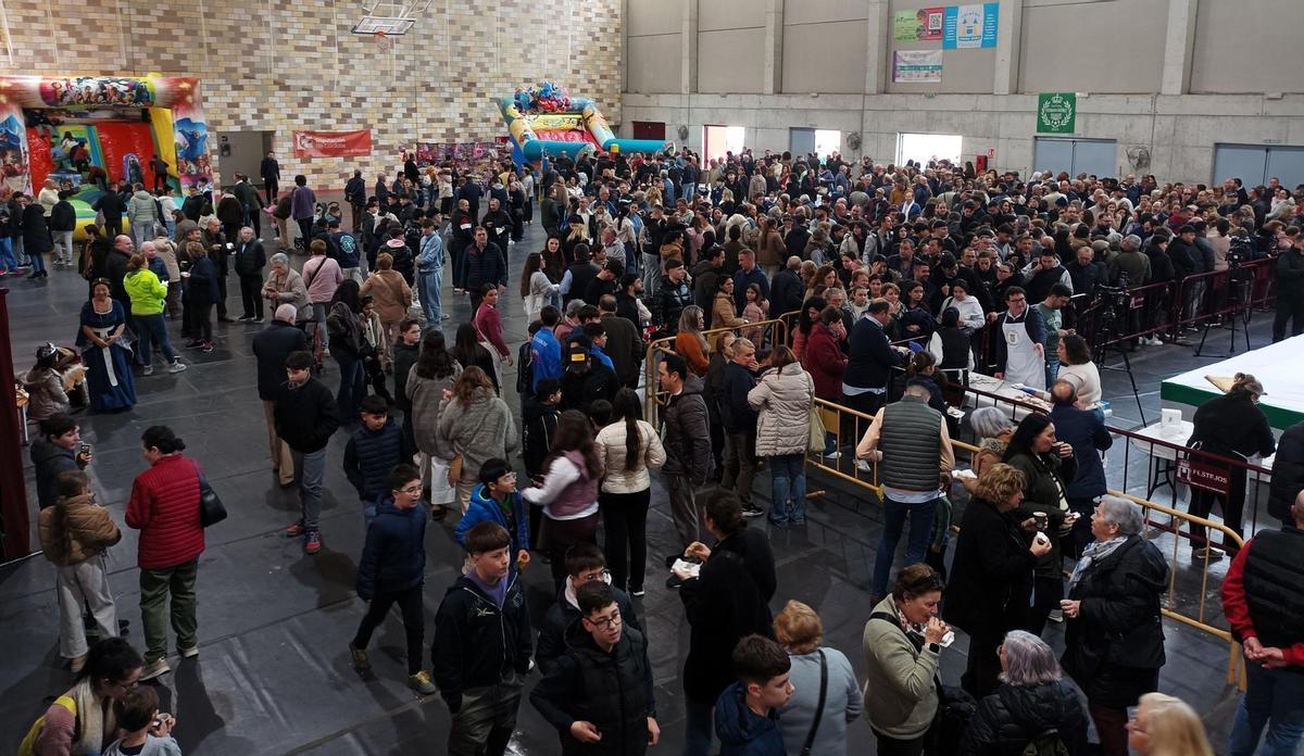 Esta celebración atrae también a personas de otras localidades y de Córdoba capital.