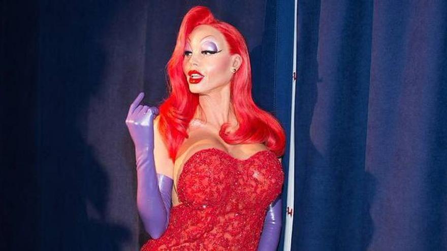 Heidi Klum se convierte en Jessica Rabbit por Halloween