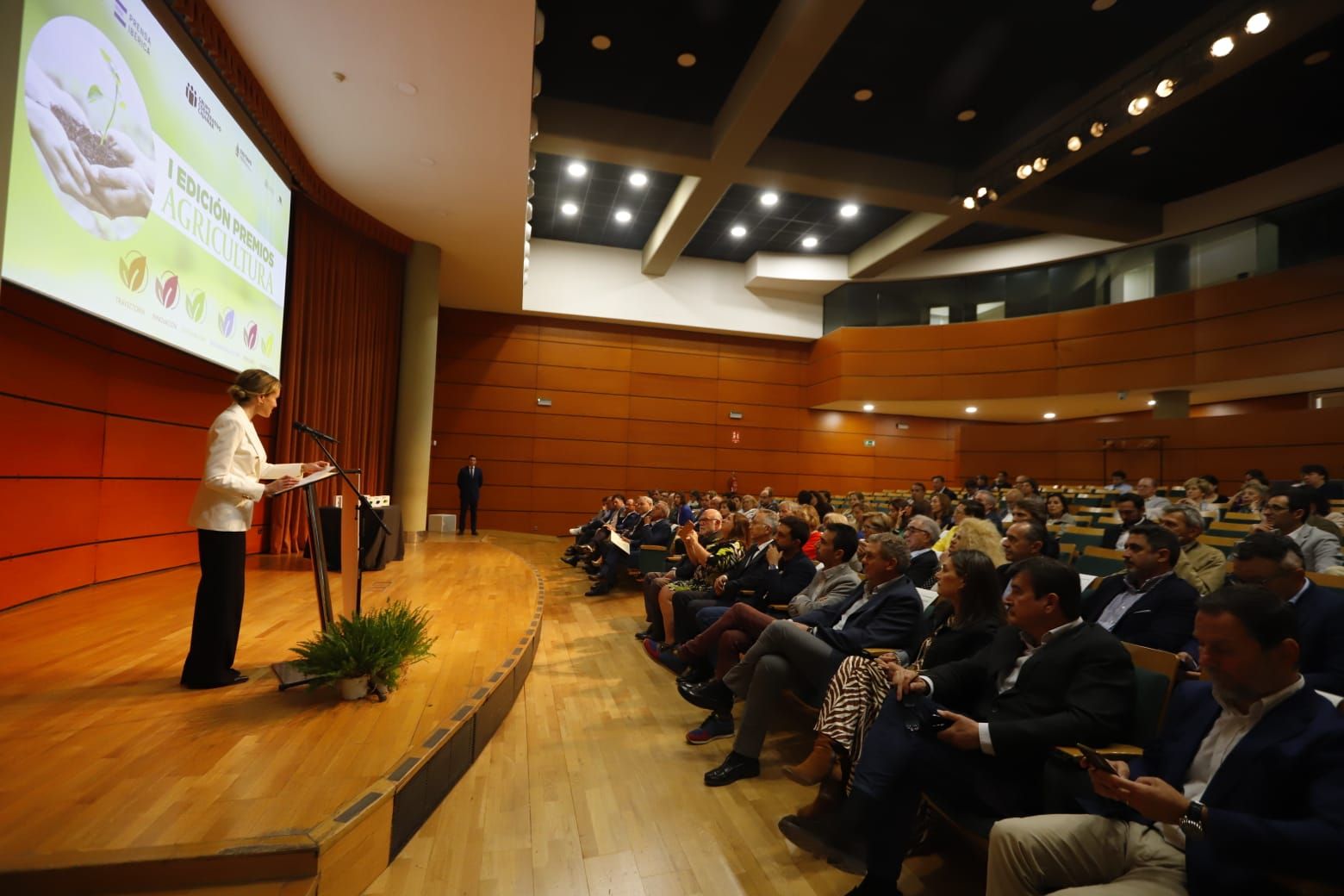 WhatsApp Image 2023-04-28 at 10.22.09 (1).jpeg