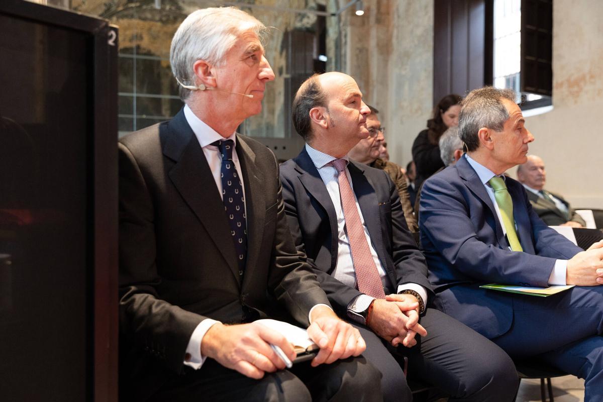 Foro 'Andalucía ante el desafío de la red: energía, industria y oportunidades en juego'