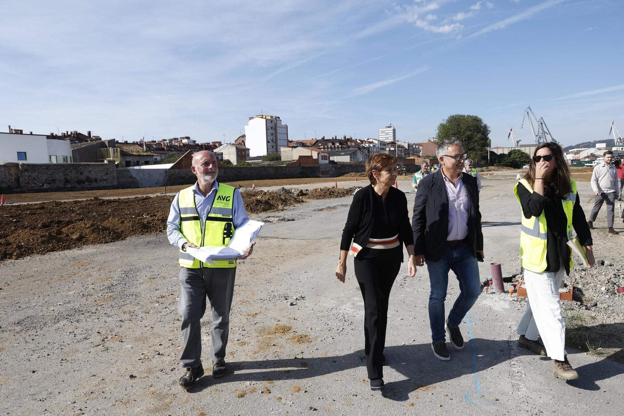 Así avanzan los trabajos en los terrenos de Naval Gijón (en imágenes)